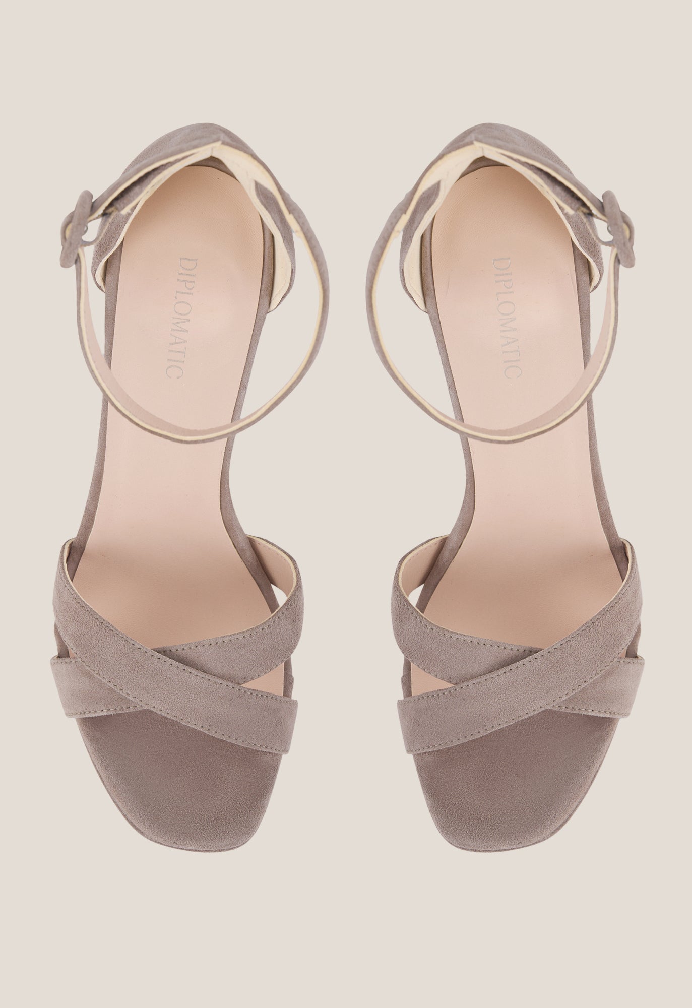 Dahlia Suede Smoke