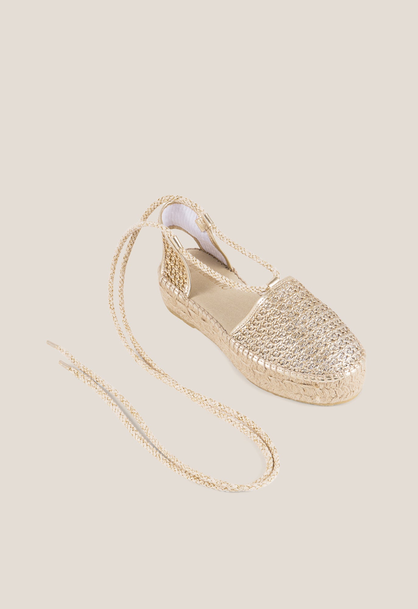 Eutropia Raffia Gold