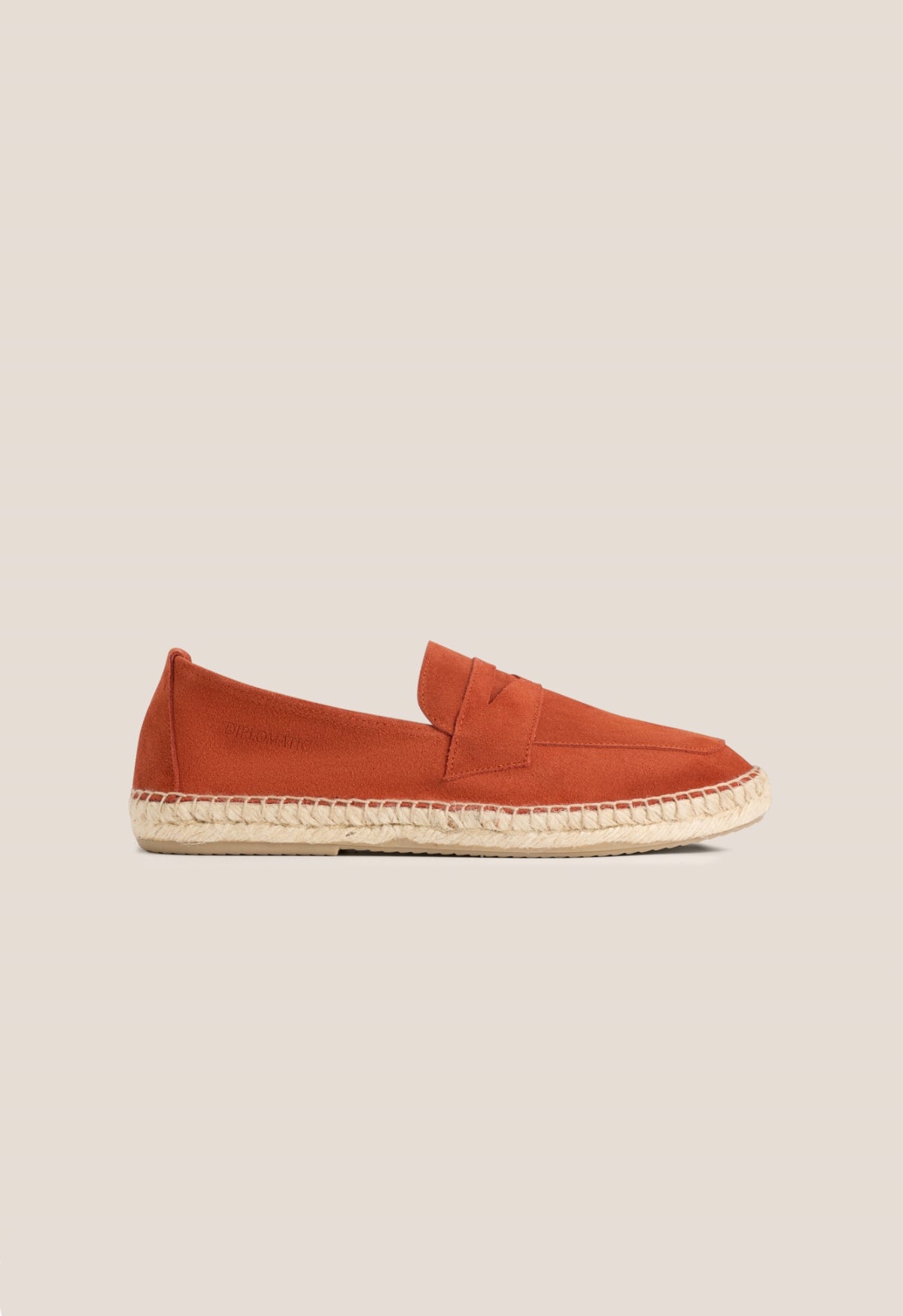 Hondarribia Suede Cappuccino