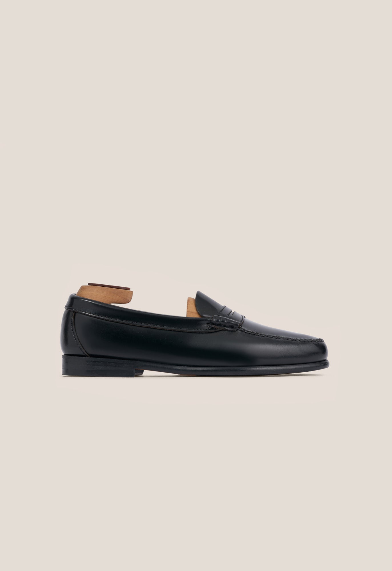 Miró Antic Black