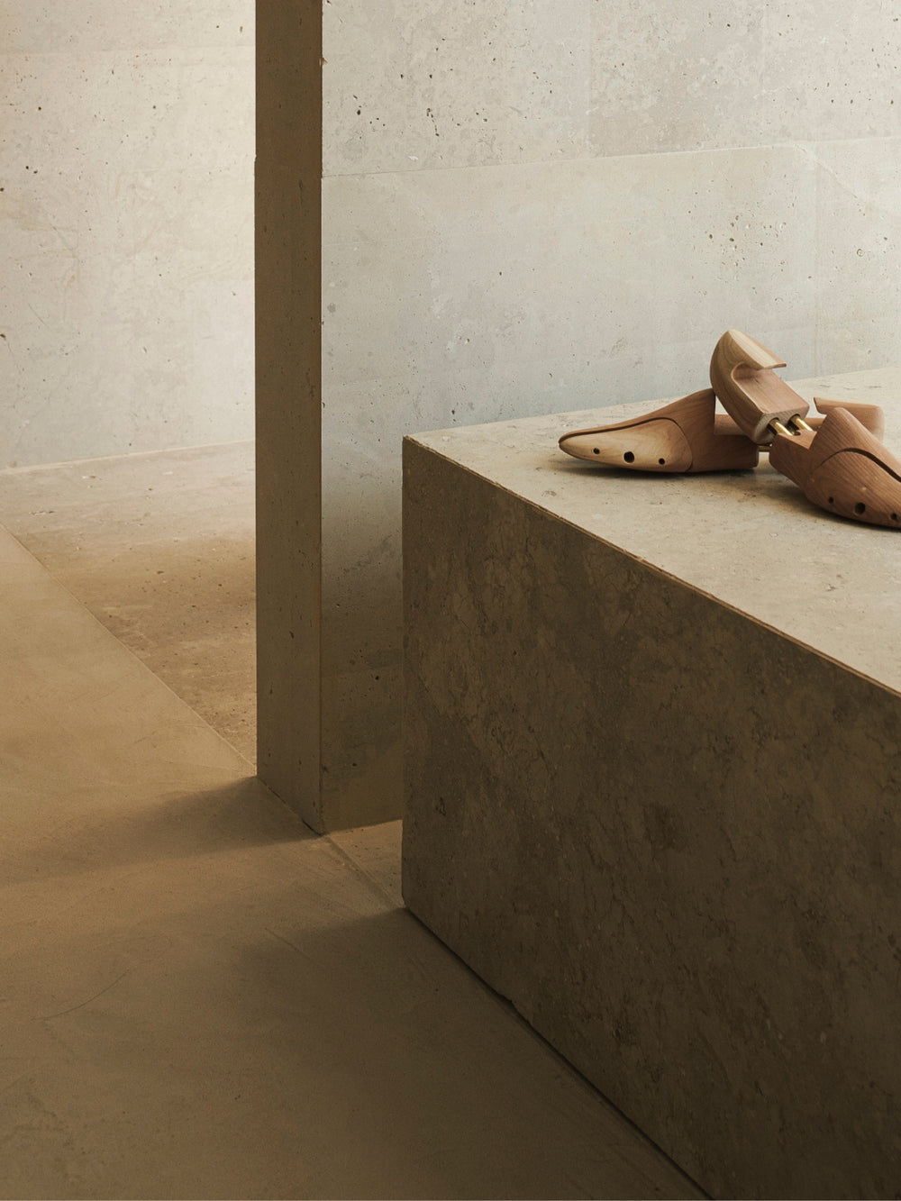 Descubre Nuestras Tiendas Oficiales - Arquitectura y Atemporalidad